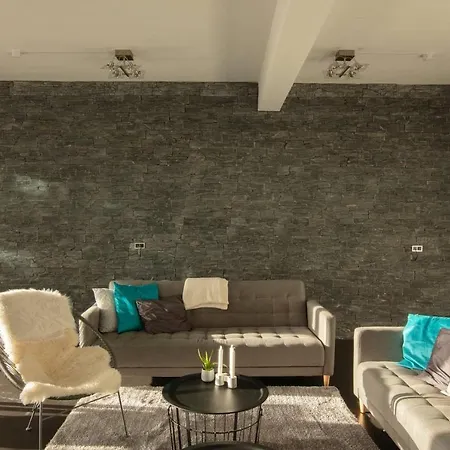 Apartman Exclusive And Modern Close To Central